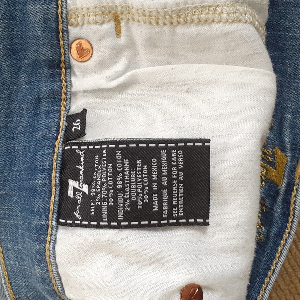 7 For All mankind Shorts (2pair ) - Picture 5 of 11